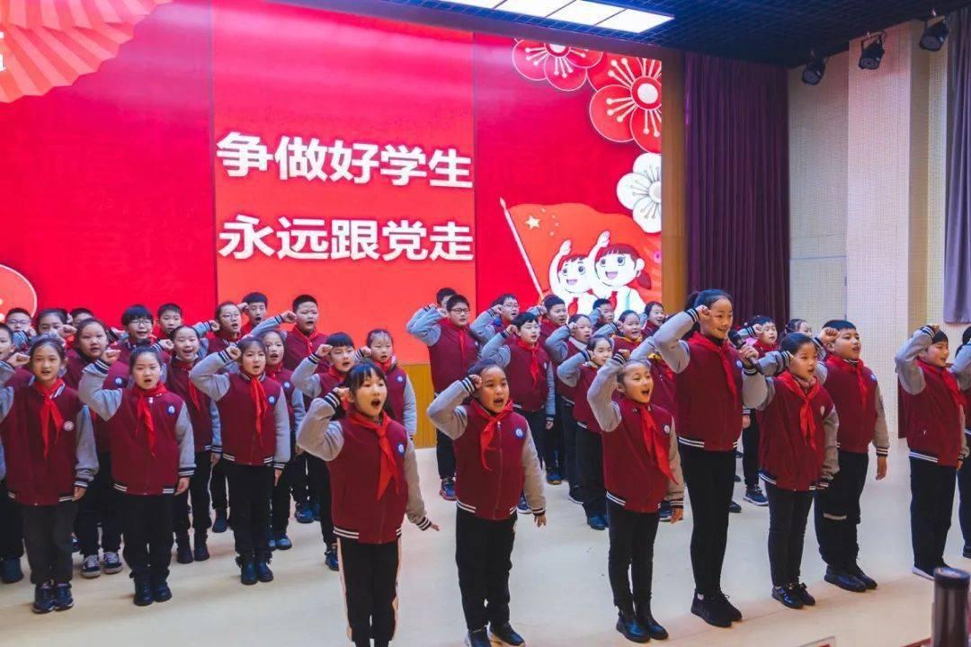 北青：国足大概率换帅，崔康熙、奎罗斯有望成新帅候选
